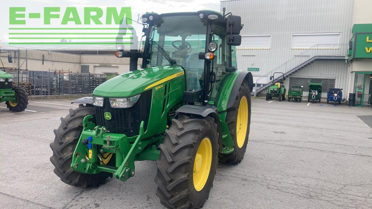 John Deere 5090R - Traktor: obrázek 1 John Deere 5090R - Traktor: obrázek 1