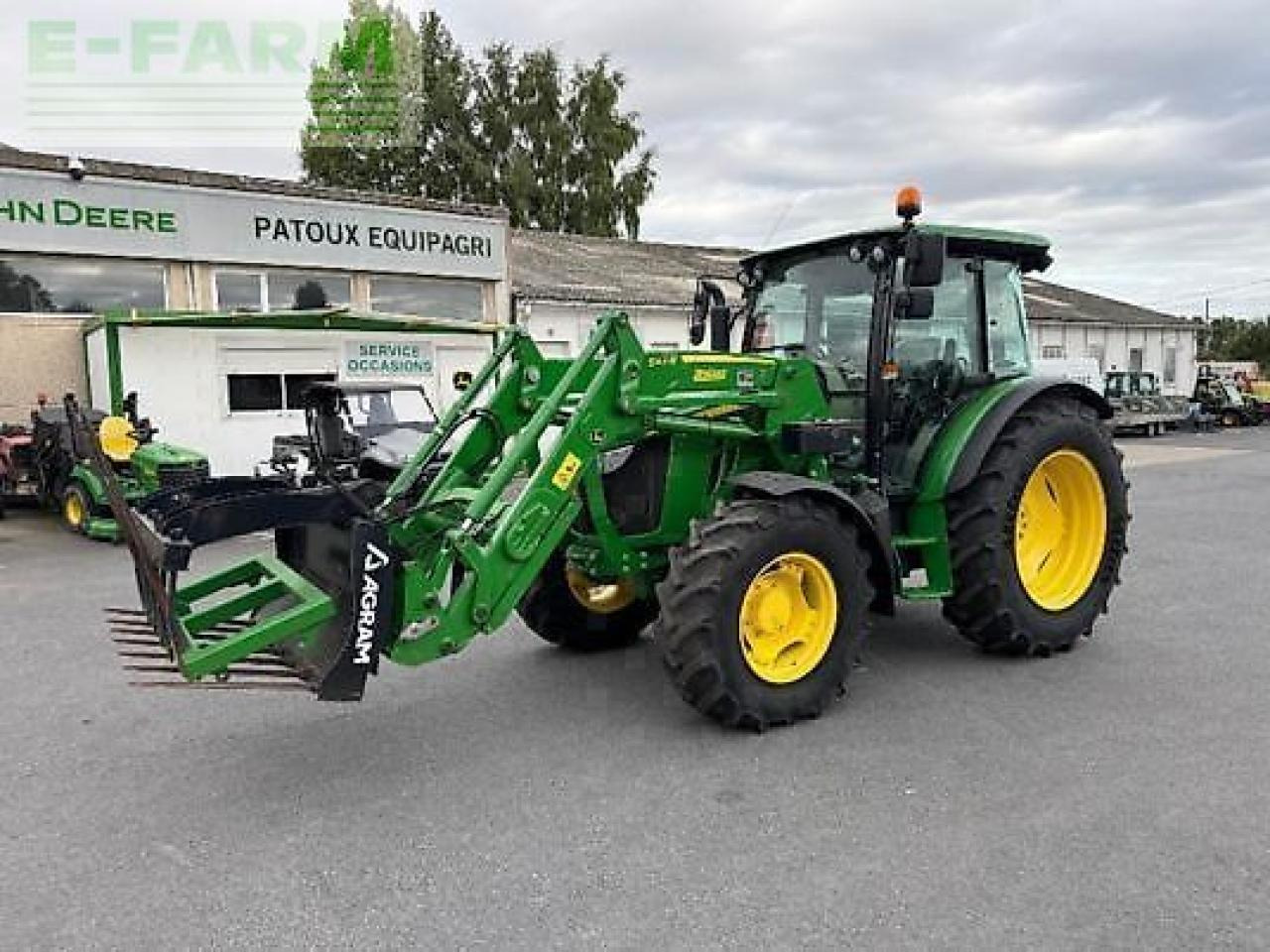 John Deere 5090m - Traktor: obrázek 1 John Deere 5090m - Traktor: obrázek 1