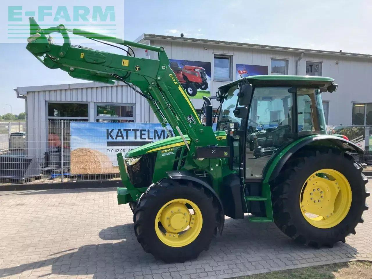 John Deere 5090m - Traktor: obrázek 2 John Deere 5090m - Traktor: obrázek 2