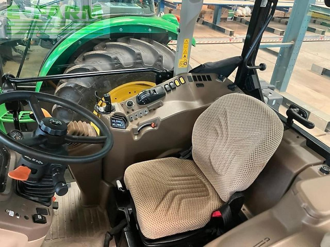 John Deere 5115gf - Traktor: obrázek 4 John Deere 5115gf - Traktor: obrázek 4