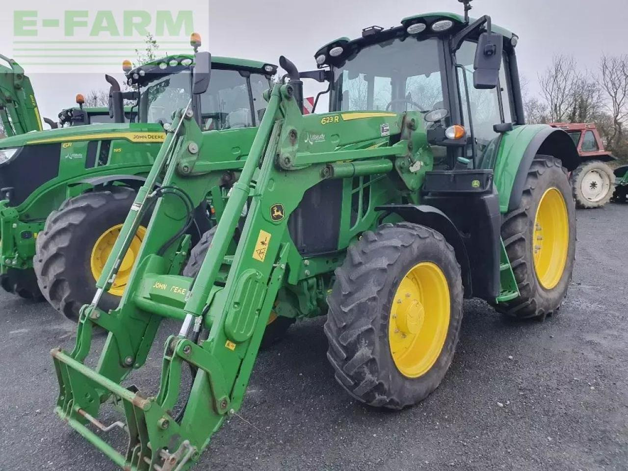 John Deere 6100 m - Traktor: obrázek 1 John Deere 6100 m - Traktor: obrázek 1
