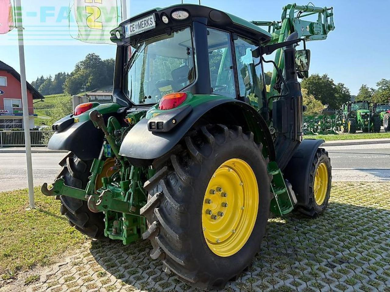 John Deere 6100m + john deere 623r - Traktor: obrázek 4 John Deere 6100m + john deere 623r - Traktor: obrázek 4