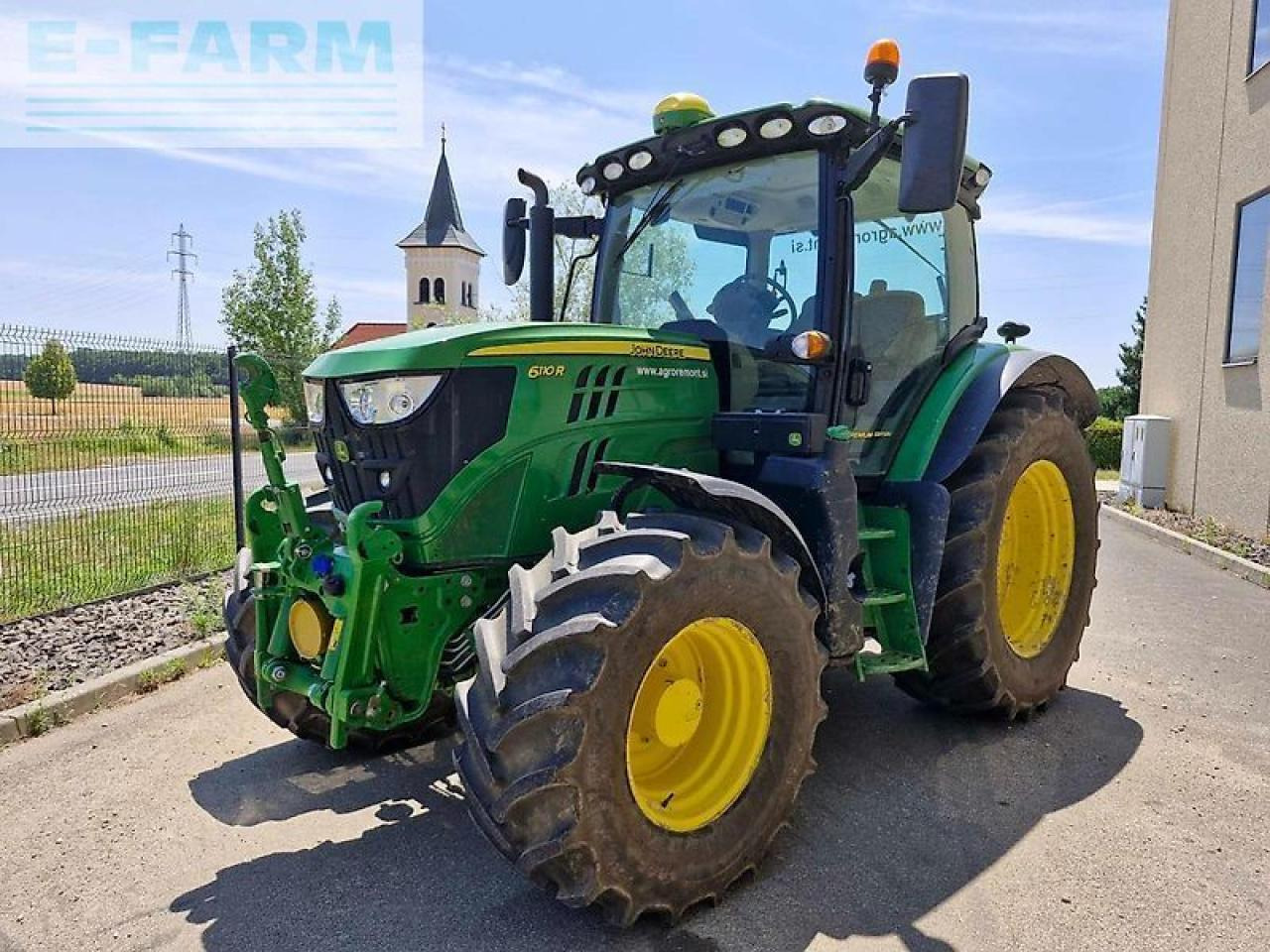 John Deere 6110r - Traktor: obrázek 2 John Deere 6110r - Traktor: obrázek 2