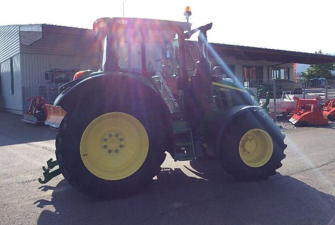 John Deere 6120 m - Traktor: obrázek 5 John Deere 6120 m - Traktor: obrázek 5