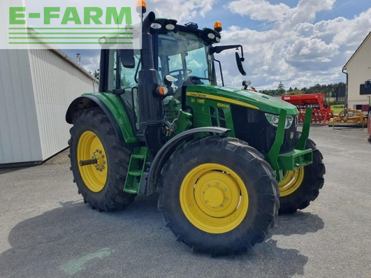 John Deere 6120m - Traktor: obrázek 2 John Deere 6120m - Traktor: obrázek 2
