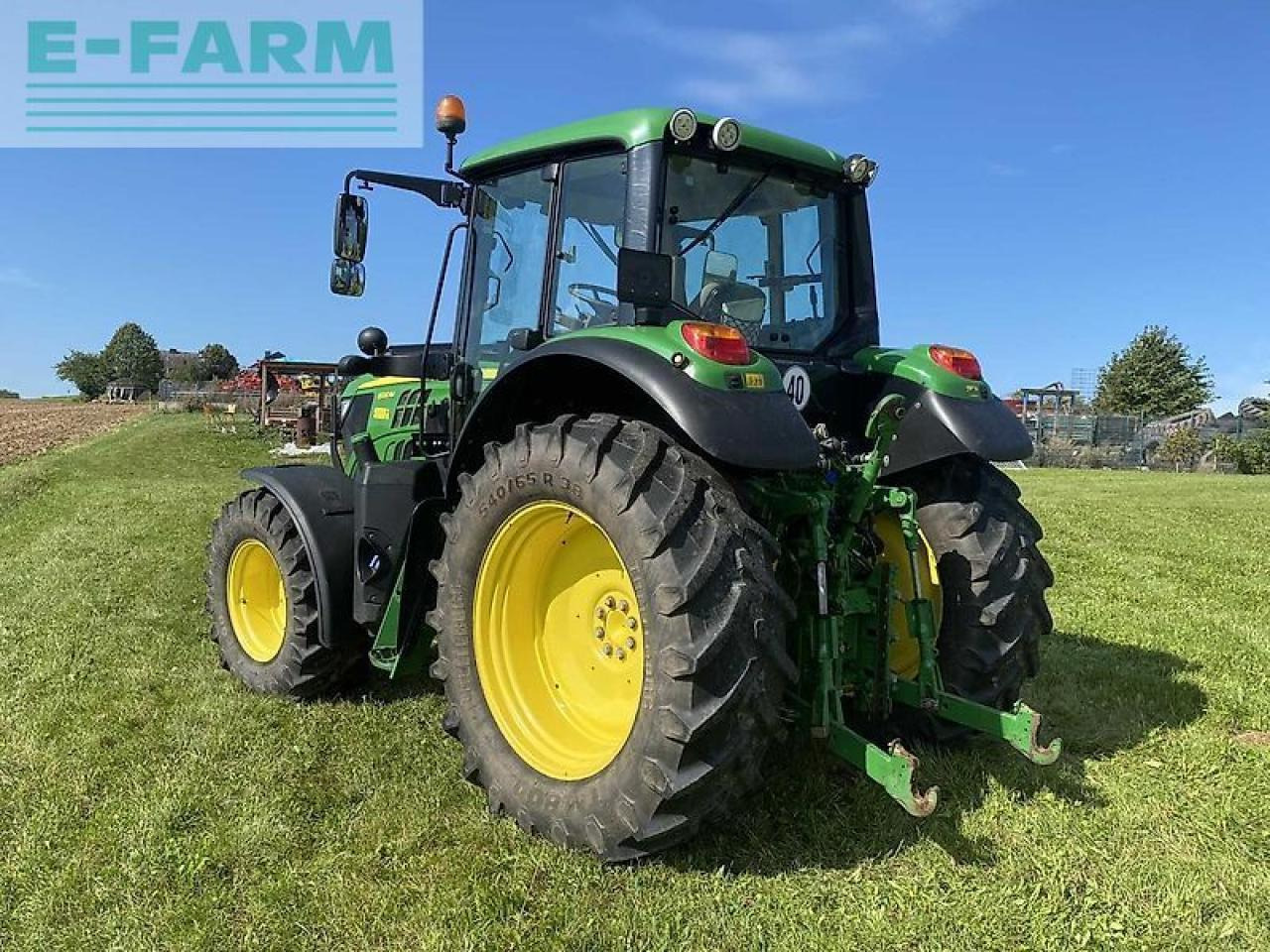 John Deere 6120m - Traktor: obrázek 4 John Deere 6120m - Traktor: obrázek 4