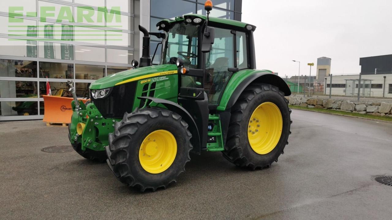 John Deere 6120m - Traktor: obrázek 1 John Deere 6120m - Traktor: obrázek 1