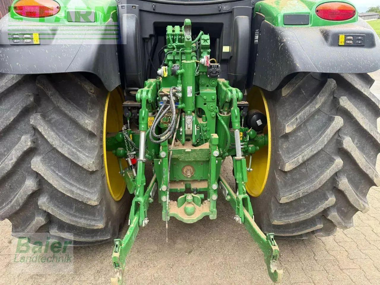 John Deere 6130 r - Traktor: obrázek 5 John Deere 6130 r - Traktor: obrázek 5