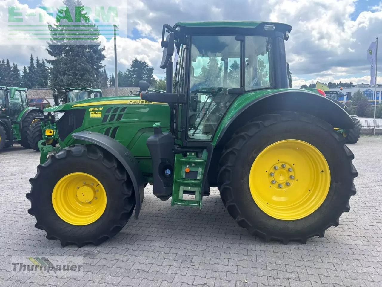 John Deere 6130m - Traktor: obrázek 3 John Deere 6130m - Traktor: obrázek 3