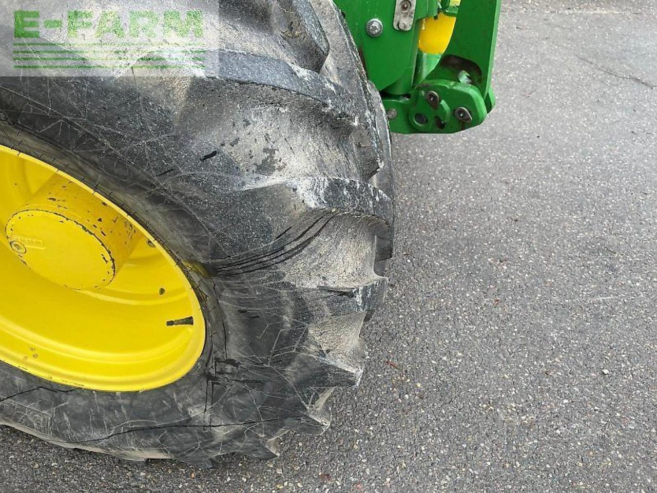 Traktor John Deere 6130r: obrázek 14