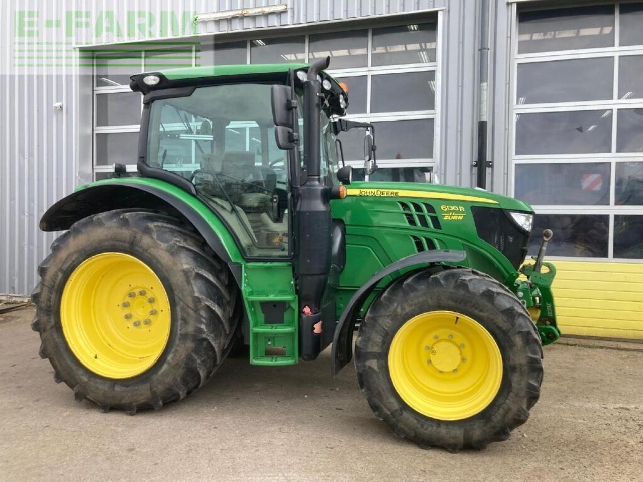 John Deere 6130r - Traktor: obrázek 2 John Deere 6130r - Traktor: obrázek 2