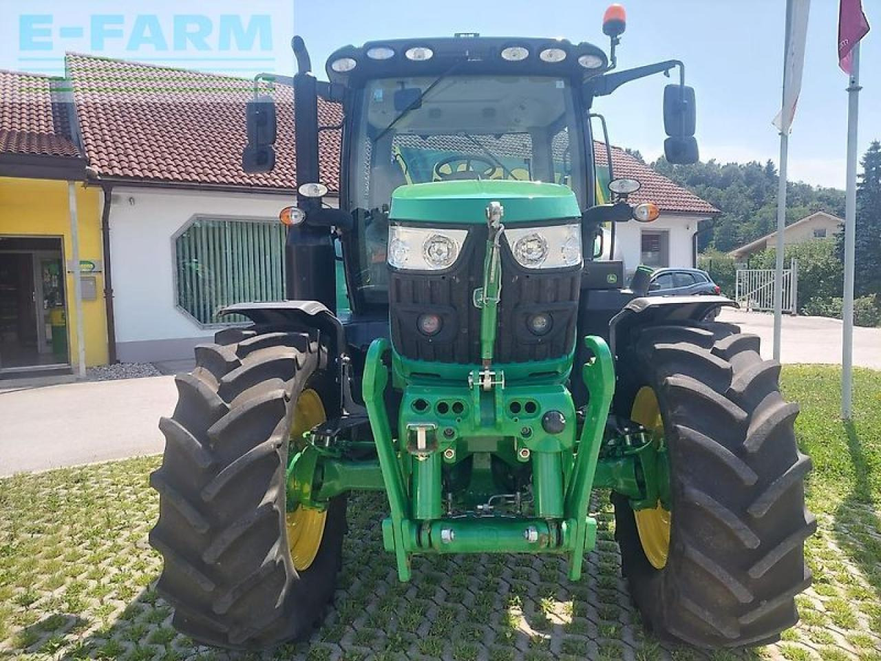John Deere 6130r - Traktor: obrázek 3 John Deere 6130r - Traktor: obrázek 3