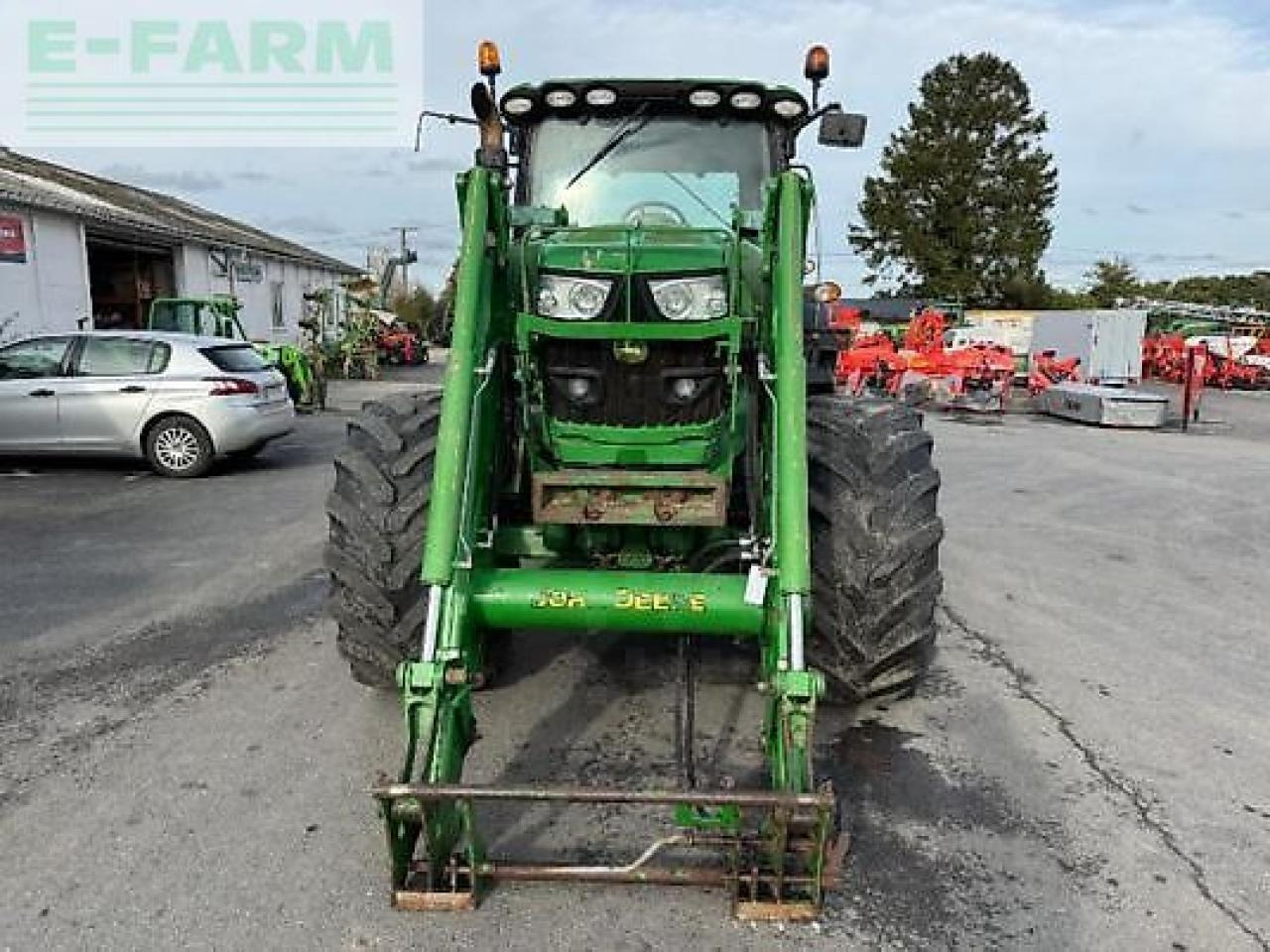 John Deere 6140r - Traktor: obrázek 2 John Deere 6140r - Traktor: obrázek 2