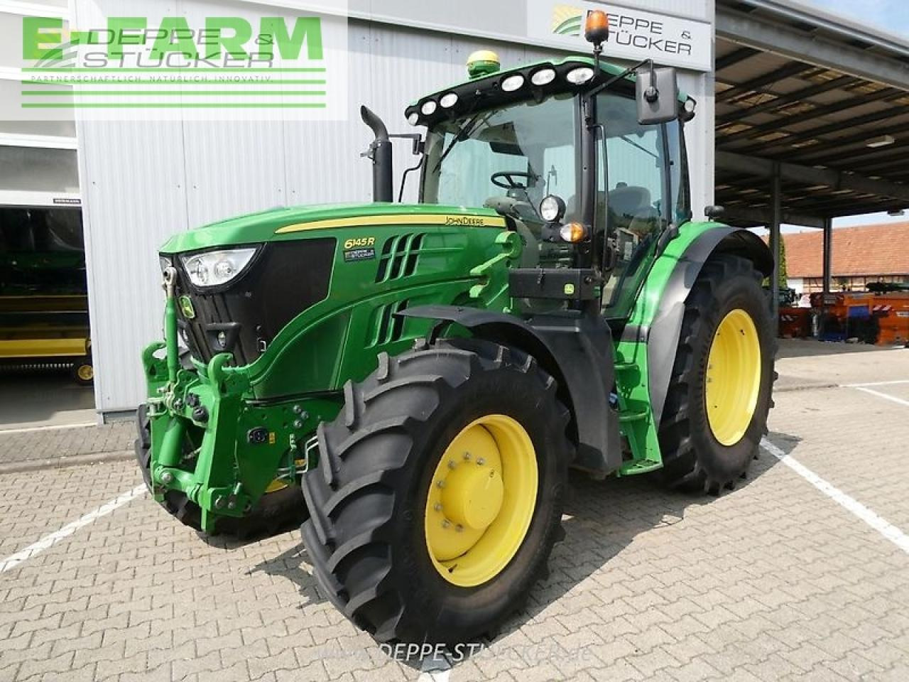 John Deere 6145r directdrive - Traktor: obrázek 1 John Deere 6145r directdrive - Traktor: obrázek 1
