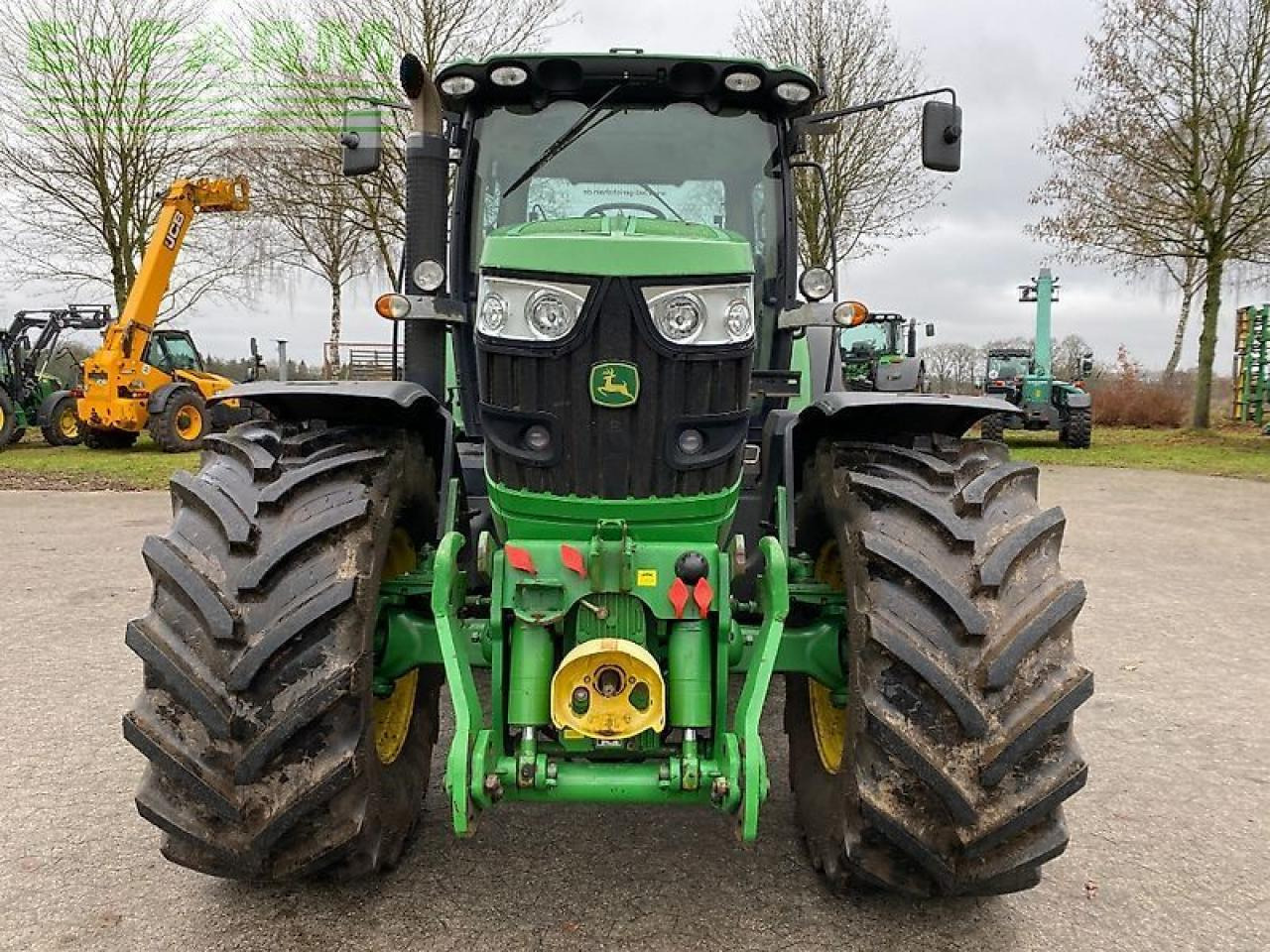 John Deere 6150r - Traktor: obrázek 3 John Deere 6150r - Traktor: obrázek 3