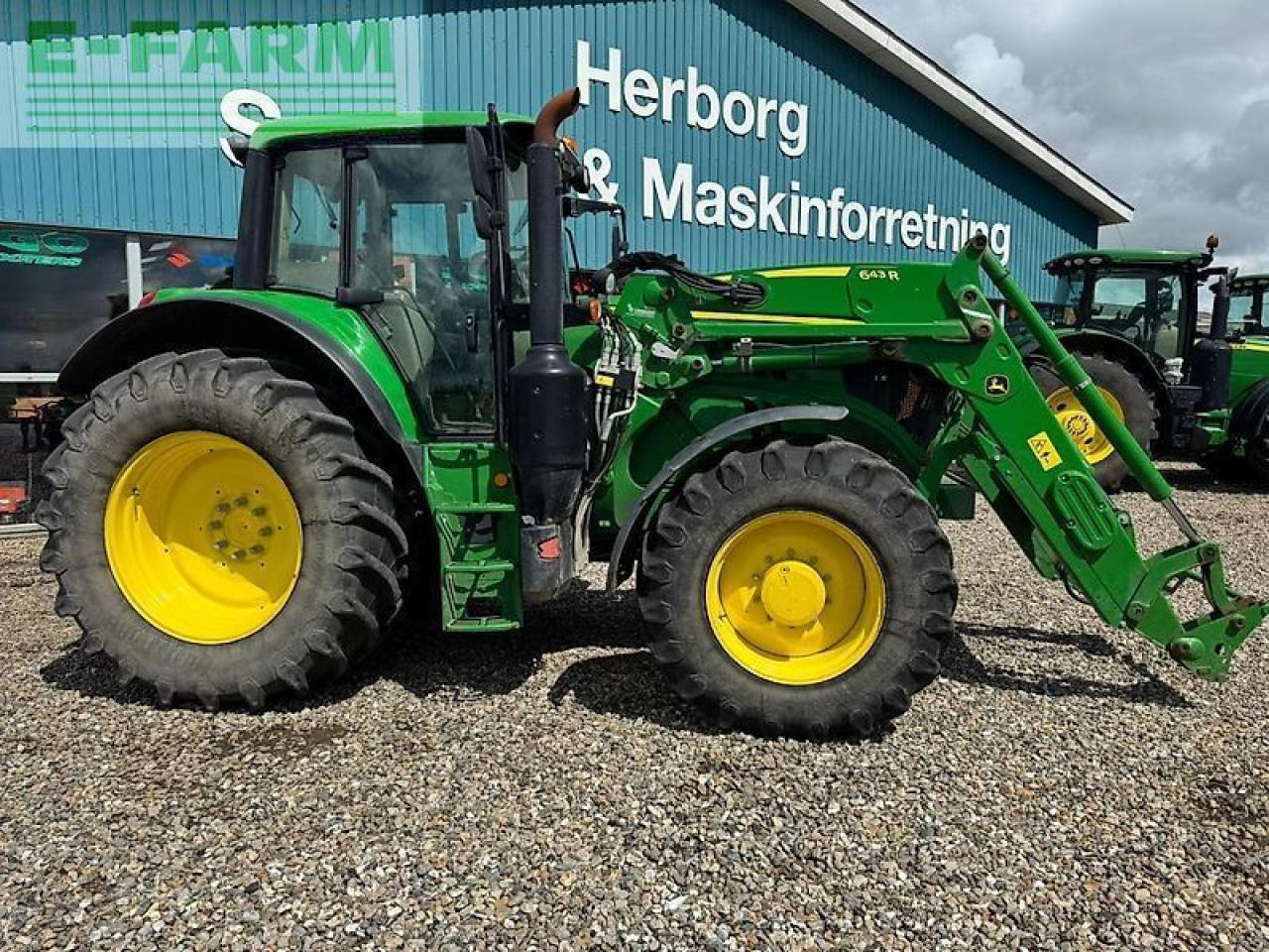 John Deere 6155m - Traktor: obrázek 2 John Deere 6155m - Traktor: obrázek 2