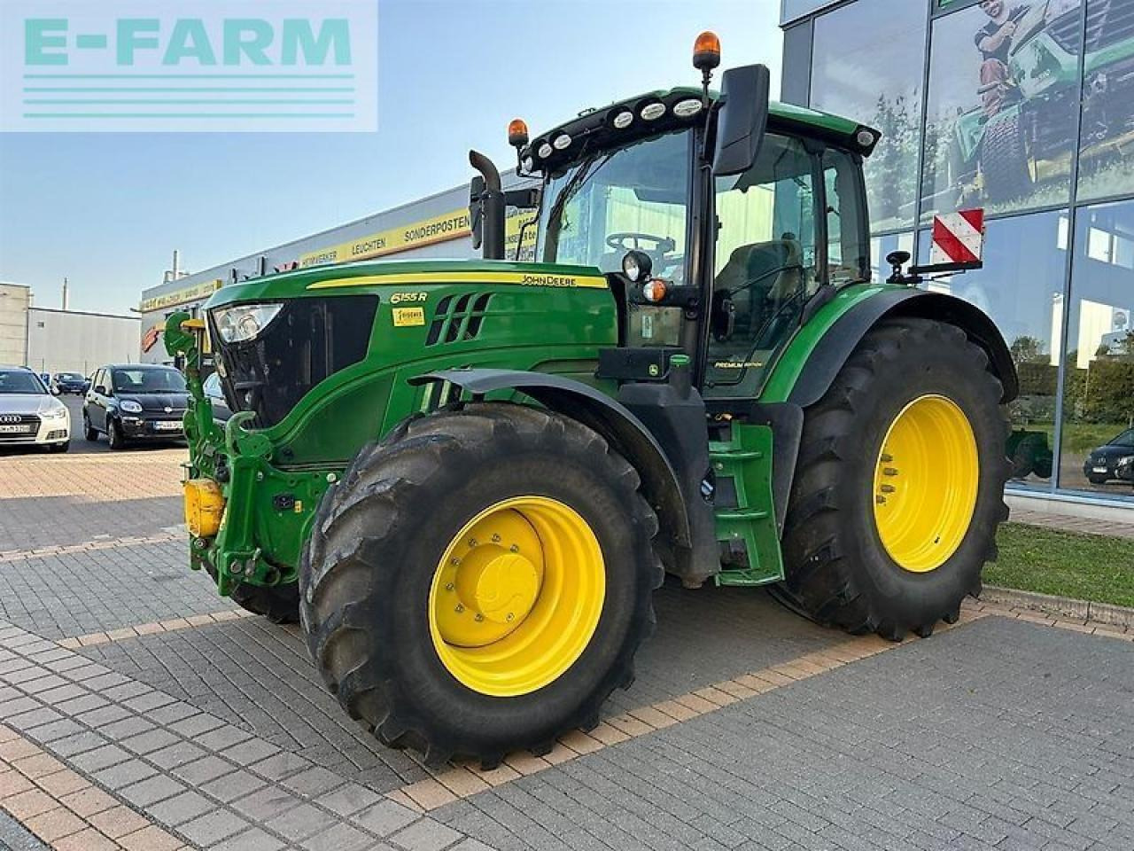 John Deere 6155r - Traktor: obrázek 4 John Deere 6155r - Traktor: obrázek 4