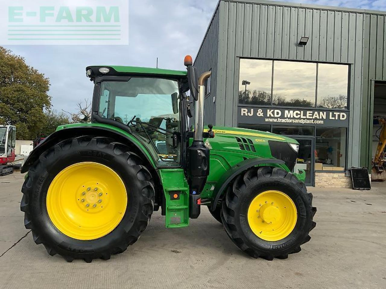 John Deere 6155r premium edition tractor (st24649) - Traktor: obrázek 1 John Deere 6155r premium edition tractor (st24649) - Traktor: obrázek 1