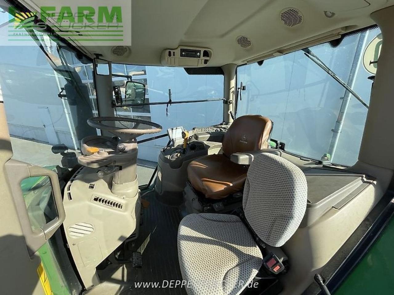 Traktor John Deere 6175r autoquad: obrázek 11