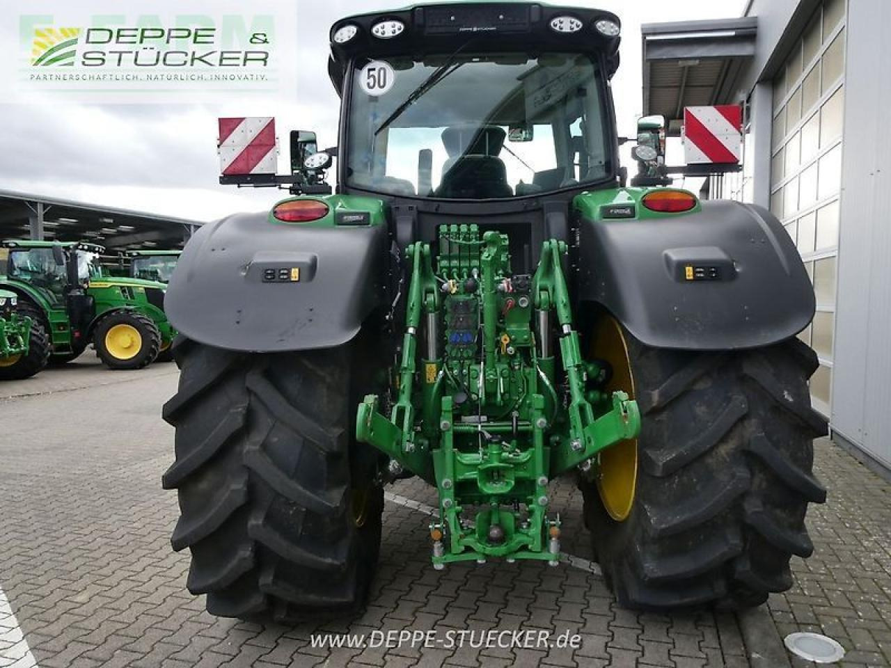 John Deere 6175r commandpro - Traktor: obrázek 5 John Deere 6175r commandpro - Traktor: obrázek 5