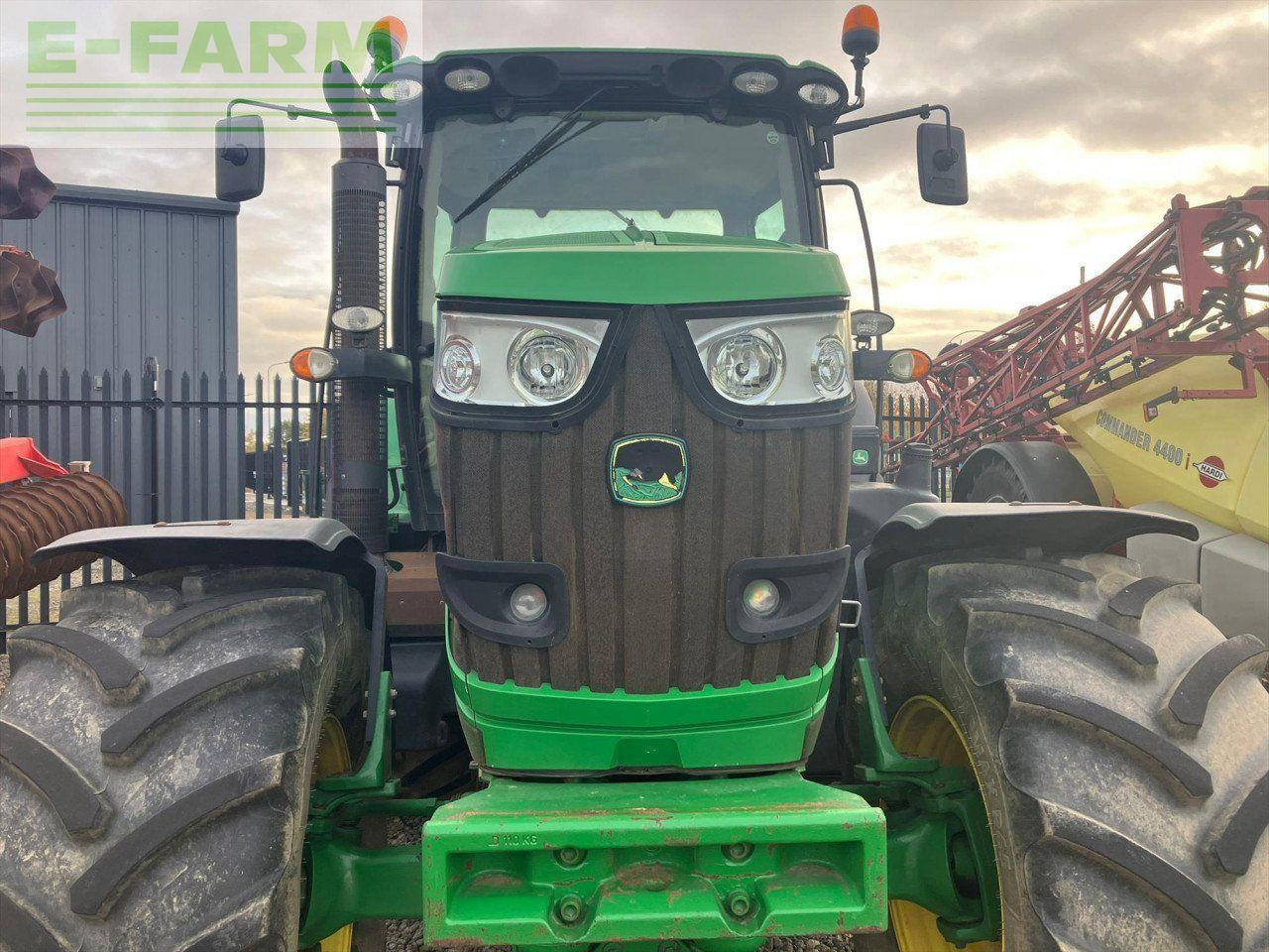 John Deere 6190R - Traktor: obrázek 3 John Deere 6190R - Traktor: obrázek 3