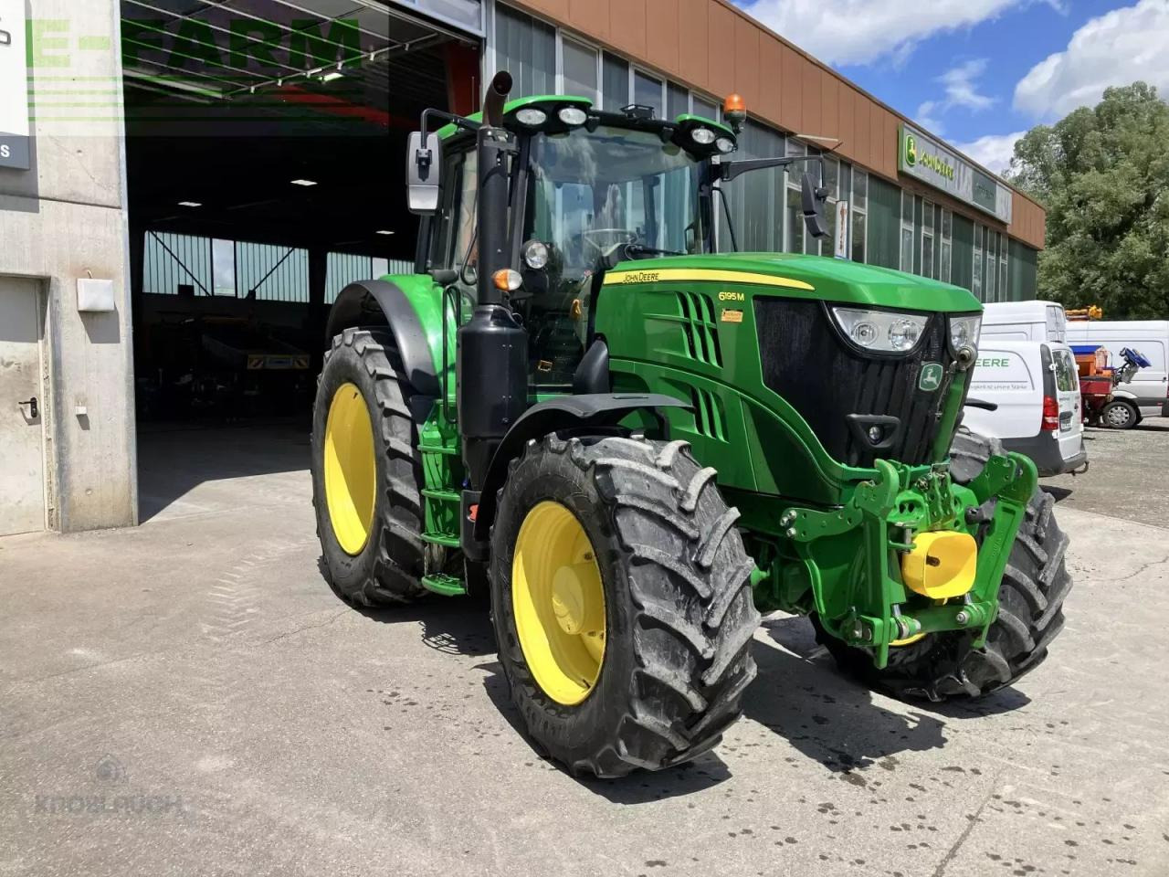 John Deere 6195m - Traktor: obrázek 1 John Deere 6195m - Traktor: obrázek 1
