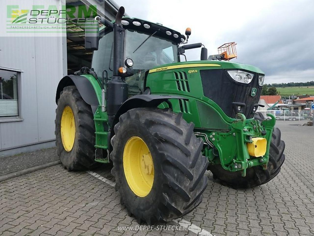 John Deere 6195r - Traktor: obrázek 3 John Deere 6195r - Traktor: obrázek 3