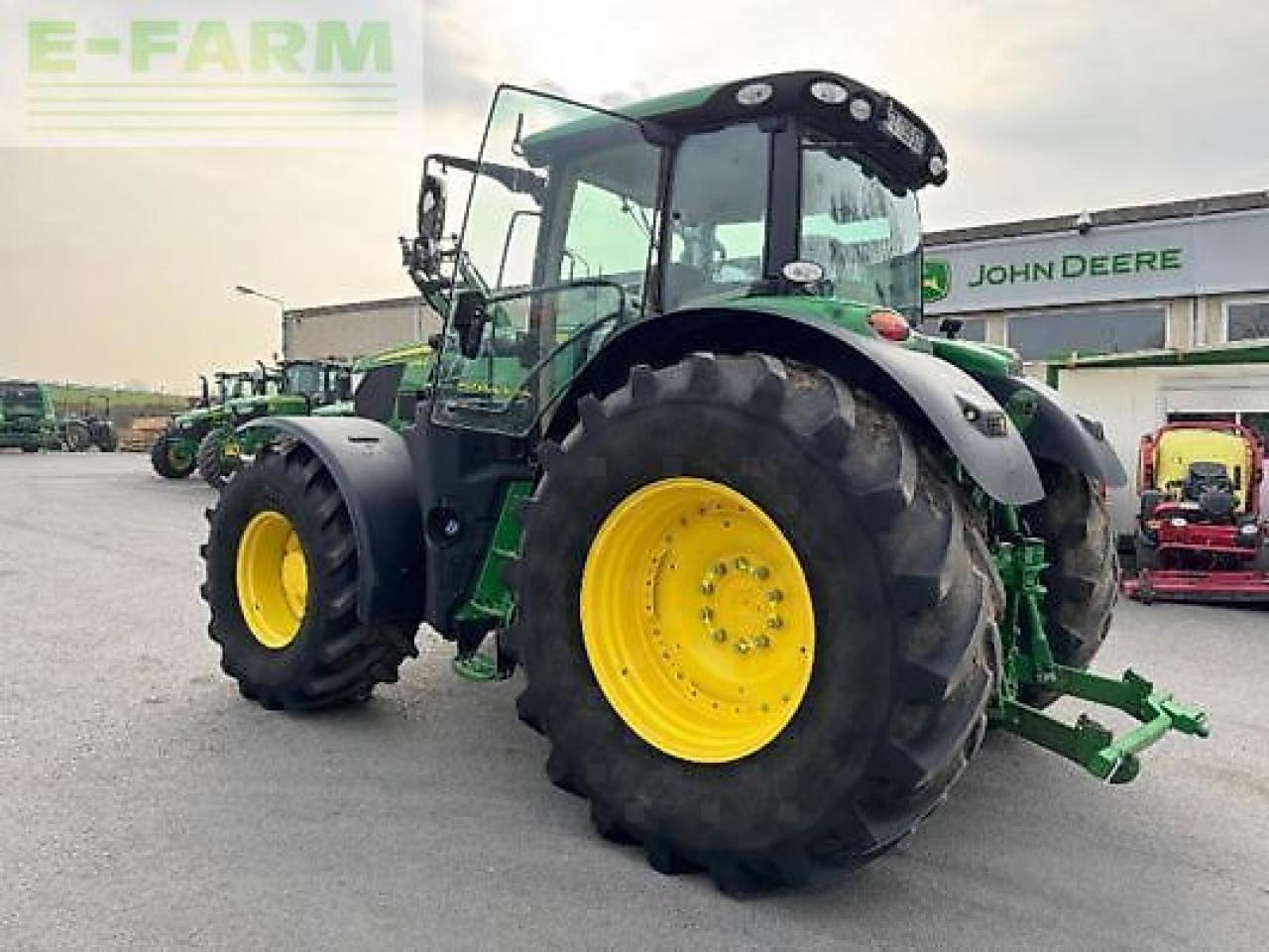 John Deere 6195r - Traktor: obrázek 2 John Deere 6195r - Traktor: obrázek 2