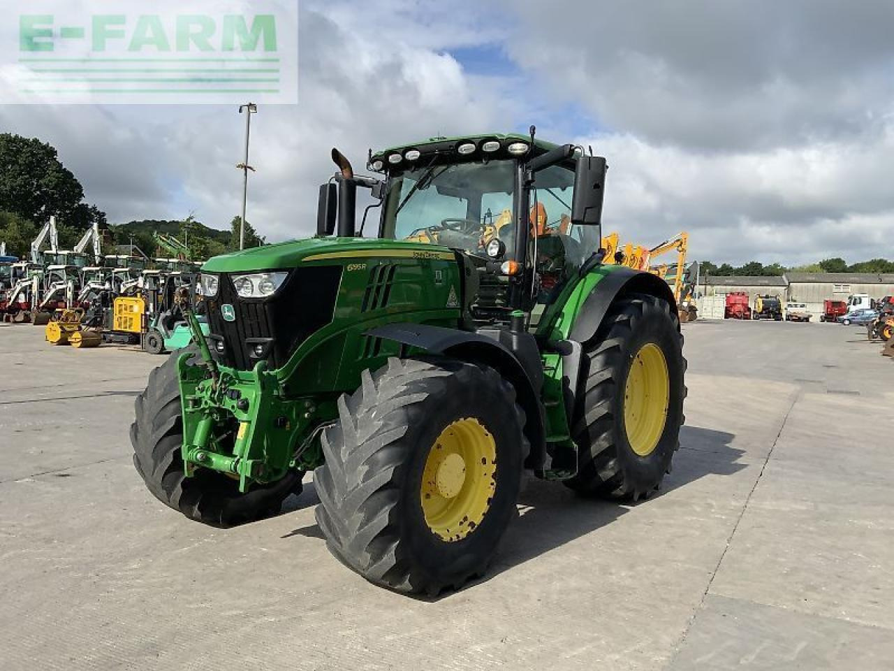John Deere 6195r tractor (st23689) - Traktor: obrázek 4 John Deere 6195r tractor (st23689) - Traktor: obrázek 4