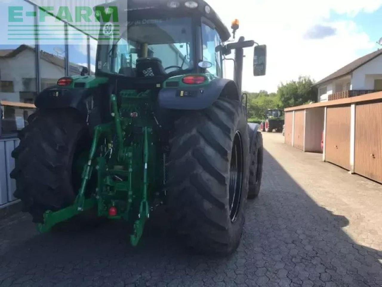 John Deere 6215r - Traktor: obrázek 4 John Deere 6215r - Traktor: obrázek 4