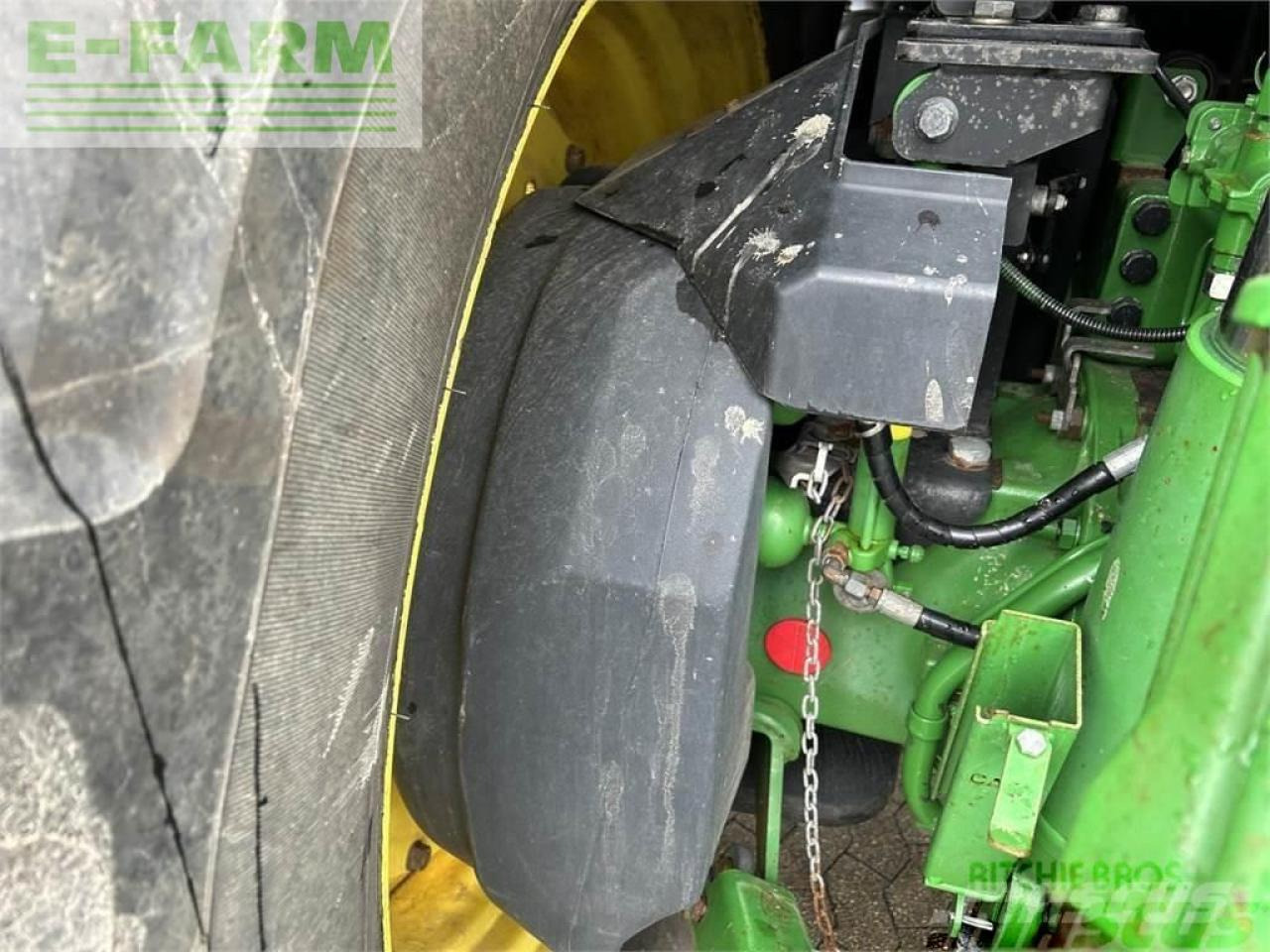 John Deere 6215r - Traktor: obrázek 4 John Deere 6215r - Traktor: obrázek 4