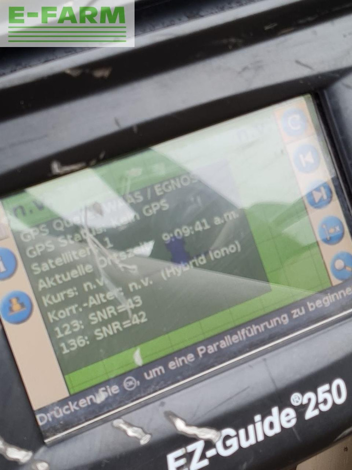 Traktor John Deere 6220 premium: obrázek 22 Traktor John Deere 6220 premium: obrázek 22