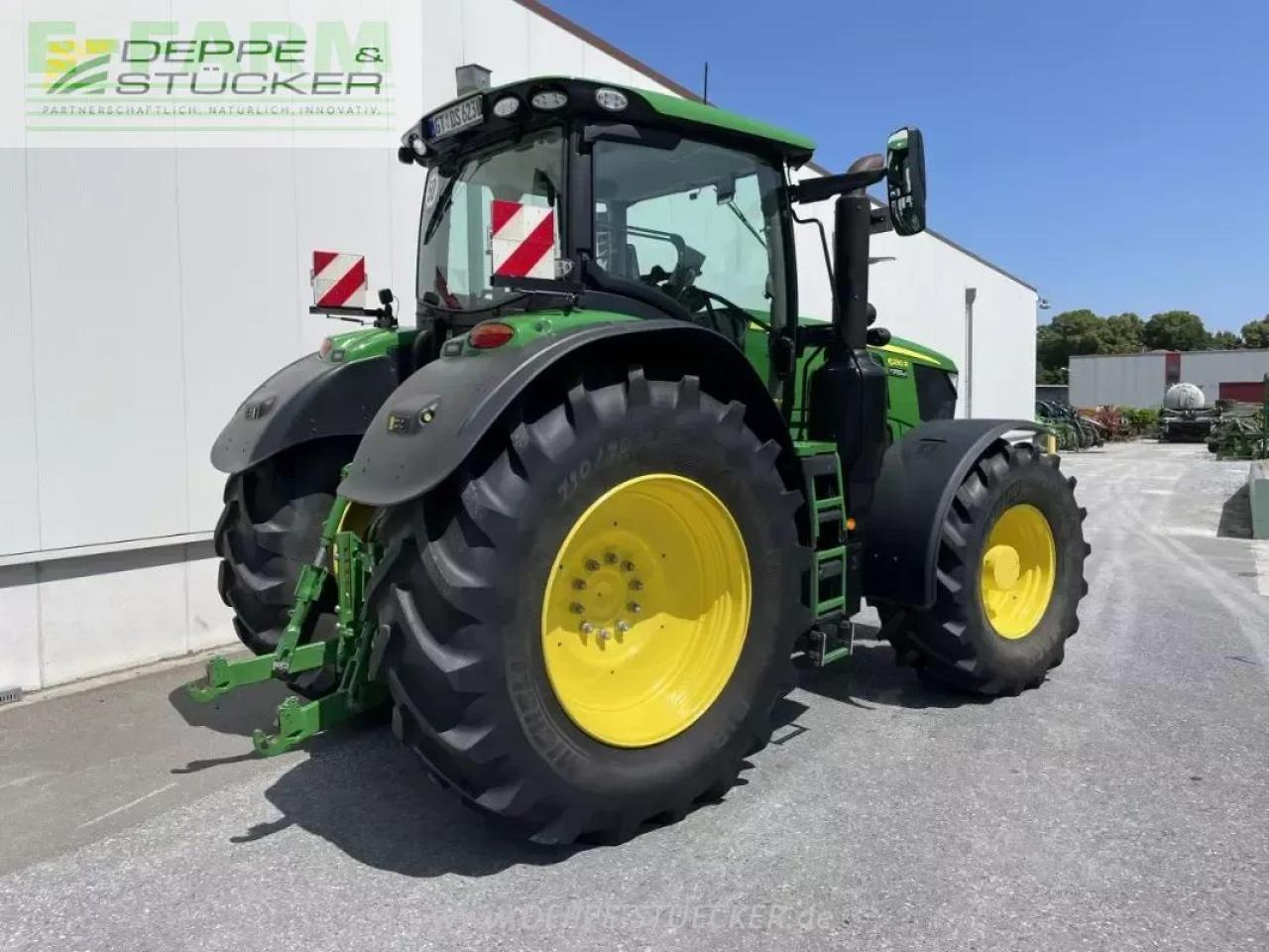 John Deere 6230r - Traktor: obrázek 4 John Deere 6230r - Traktor: obrázek 4