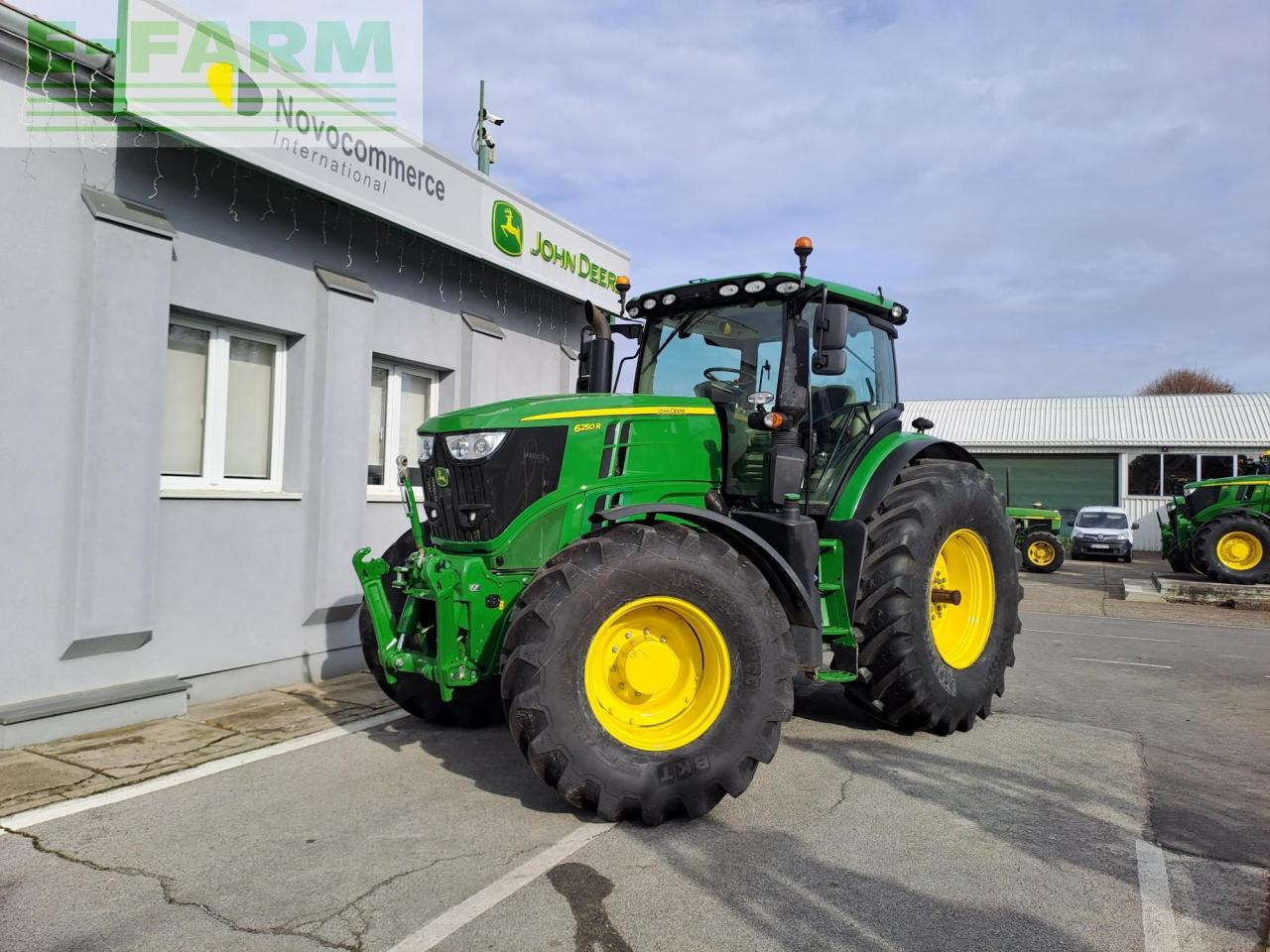 John Deere 6250R - Traktor: obrázek 1 John Deere 6250R - Traktor: obrázek 1