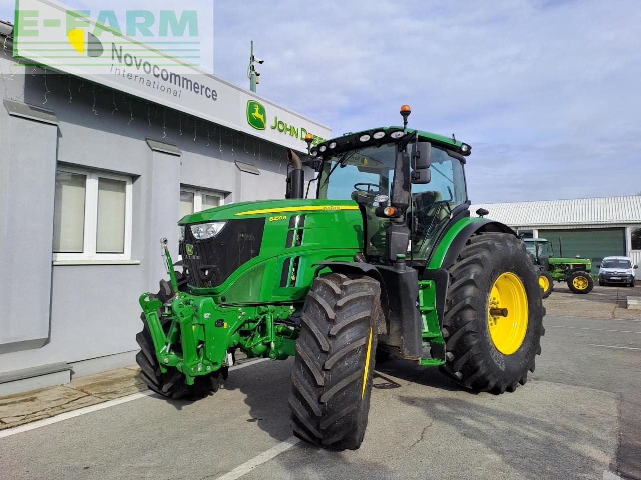 John Deere 6250R - Traktor: obrázek 5 John Deere 6250R - Traktor: obrázek 5