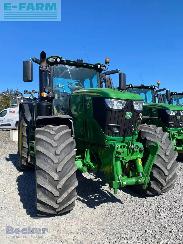 John Deere 6250r - Traktor: obrázek 3 John Deere 6250r - Traktor: obrázek 3