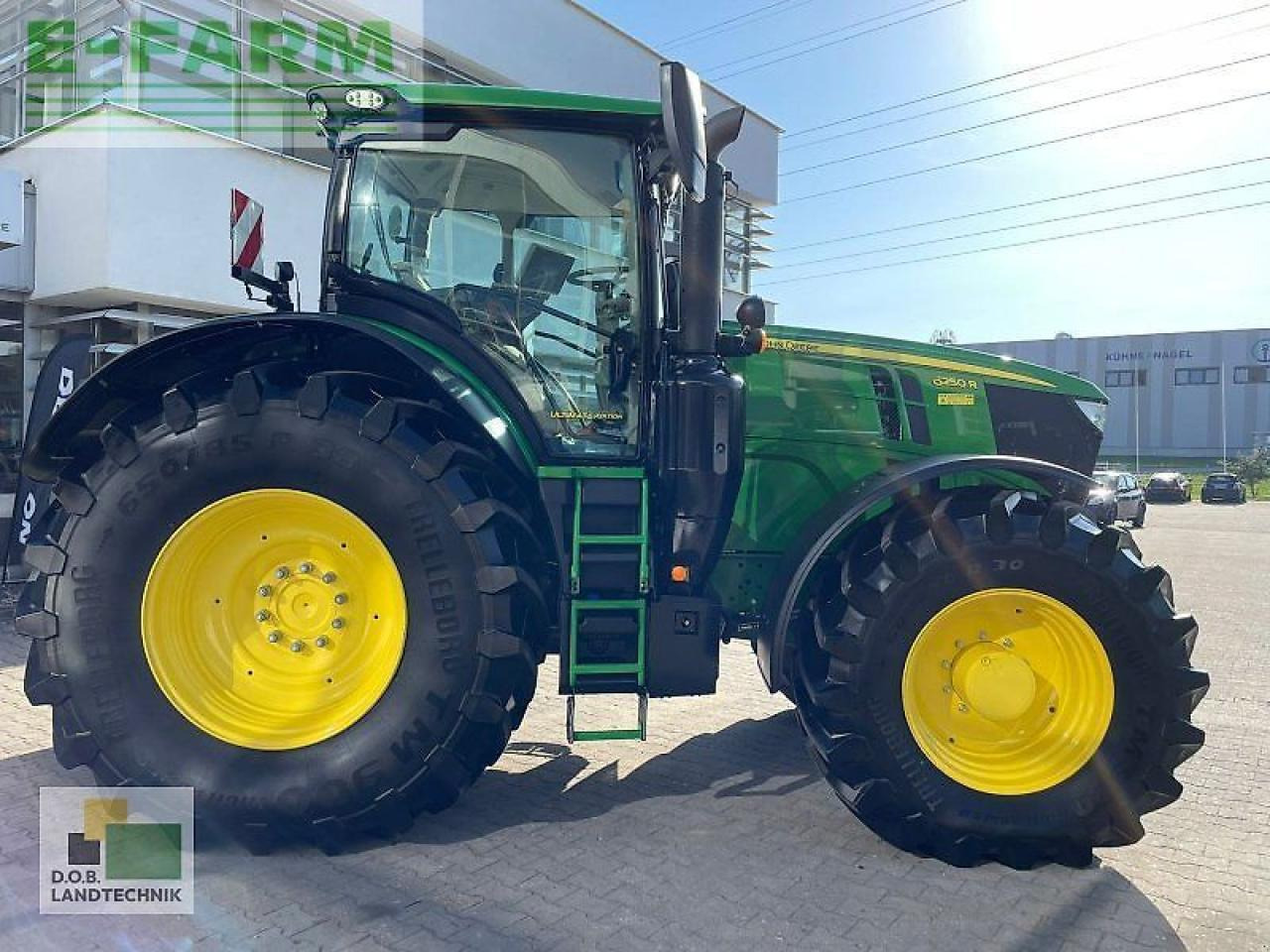 John Deere 6250r - Traktor: obrázek 3 John Deere 6250r - Traktor: obrázek 3
