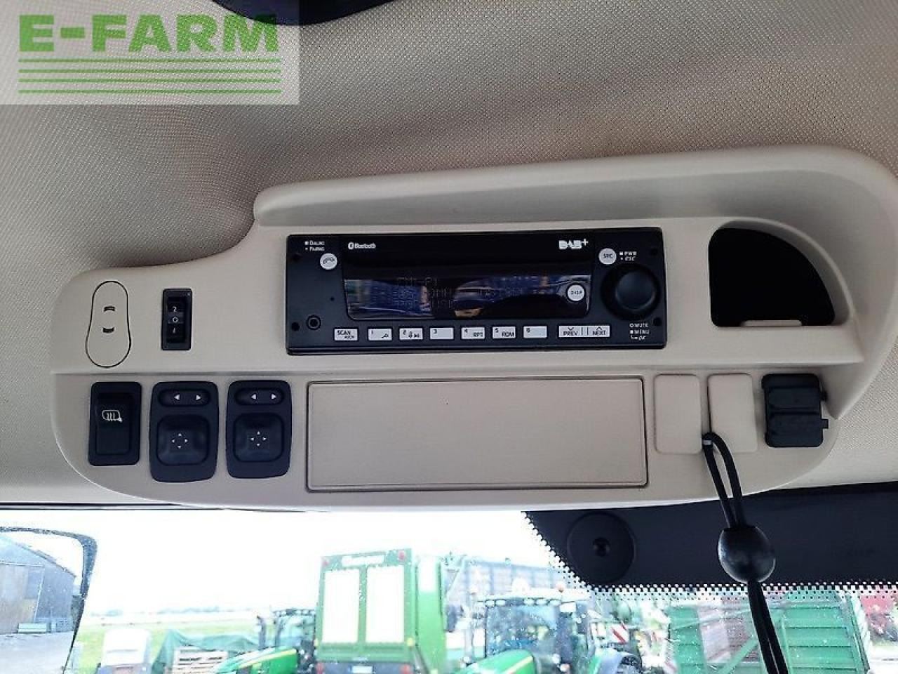 John Deere 6250r - Traktor: obrázek 3 John Deere 6250r - Traktor: obrázek 3