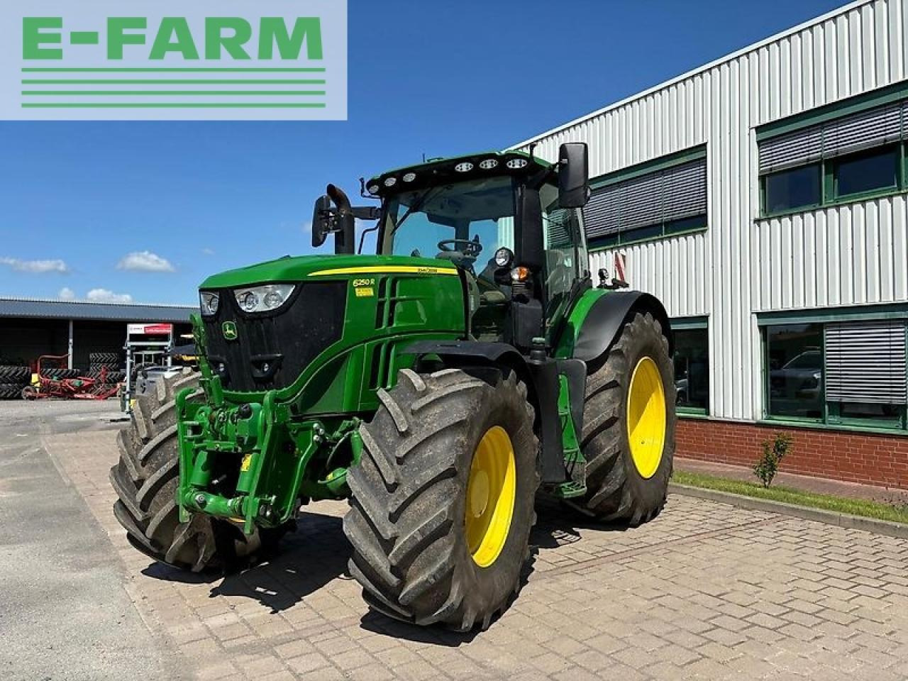 John Deere 6250r - Traktor: obrázek 1 John Deere 6250r - Traktor: obrázek 1