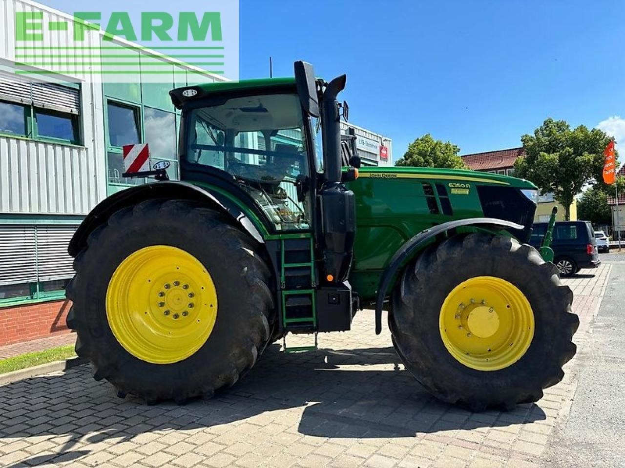 Traktor John Deere 6250r: obrázek 6 Traktor John Deere 6250r: obrázek 6