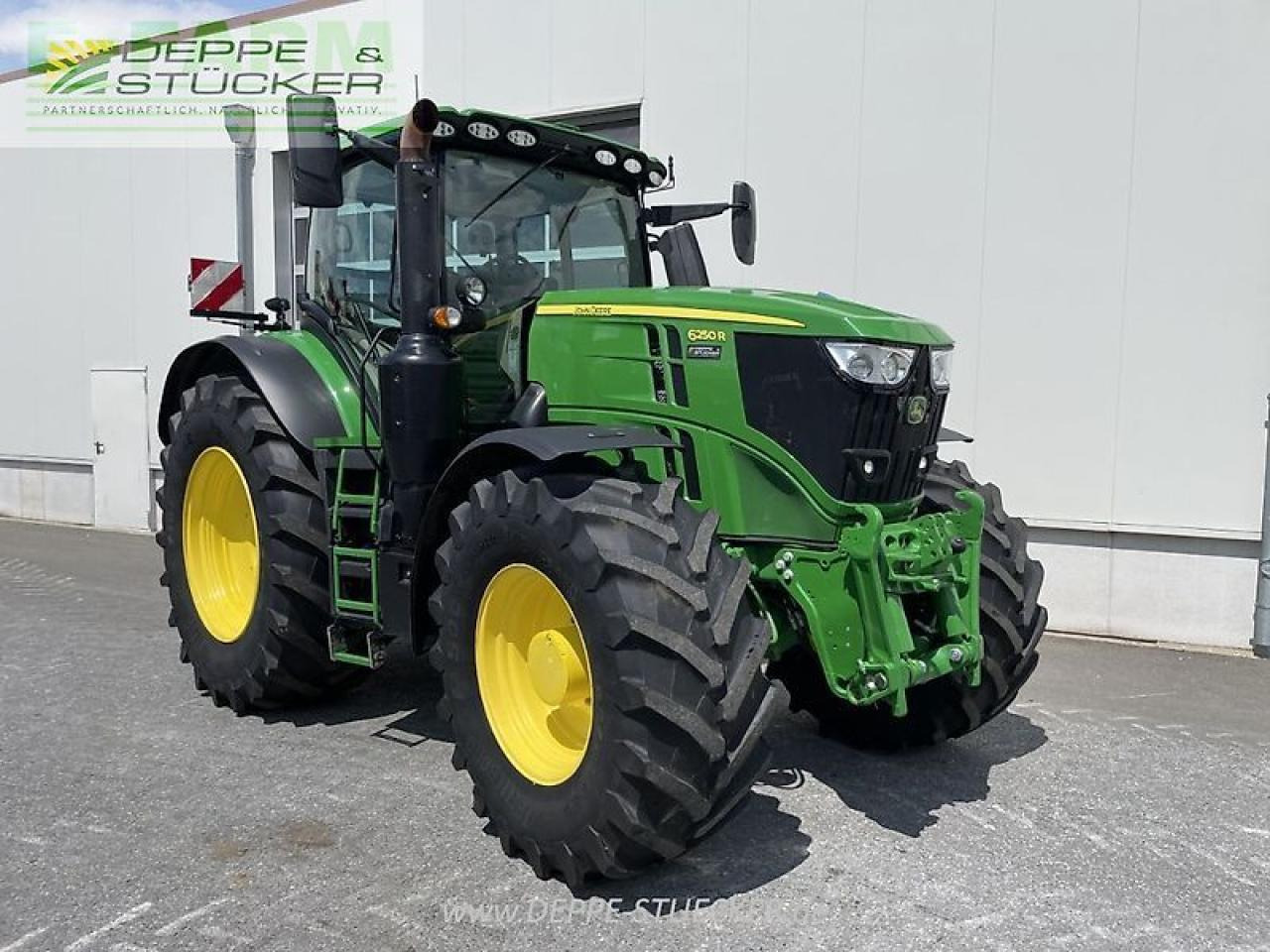 John Deere 6250r - Traktor: obrázek 4 John Deere 6250r - Traktor: obrázek 4