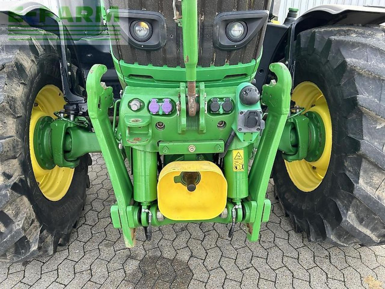 John Deere 6250r - Traktor: obrázek 5 John Deere 6250r - Traktor: obrázek 5