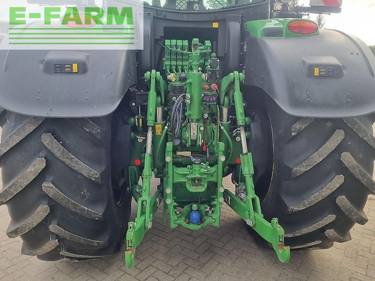 John Deere 6250r my20 ap 50 - Traktor: obrázek 4 John Deere 6250r my20 ap 50 - Traktor: obrázek 4
