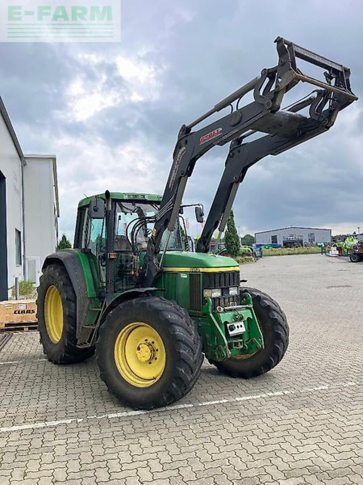 John Deere 6810 - Traktor: obrázek 2 John Deere 6810 - Traktor: obrázek 2