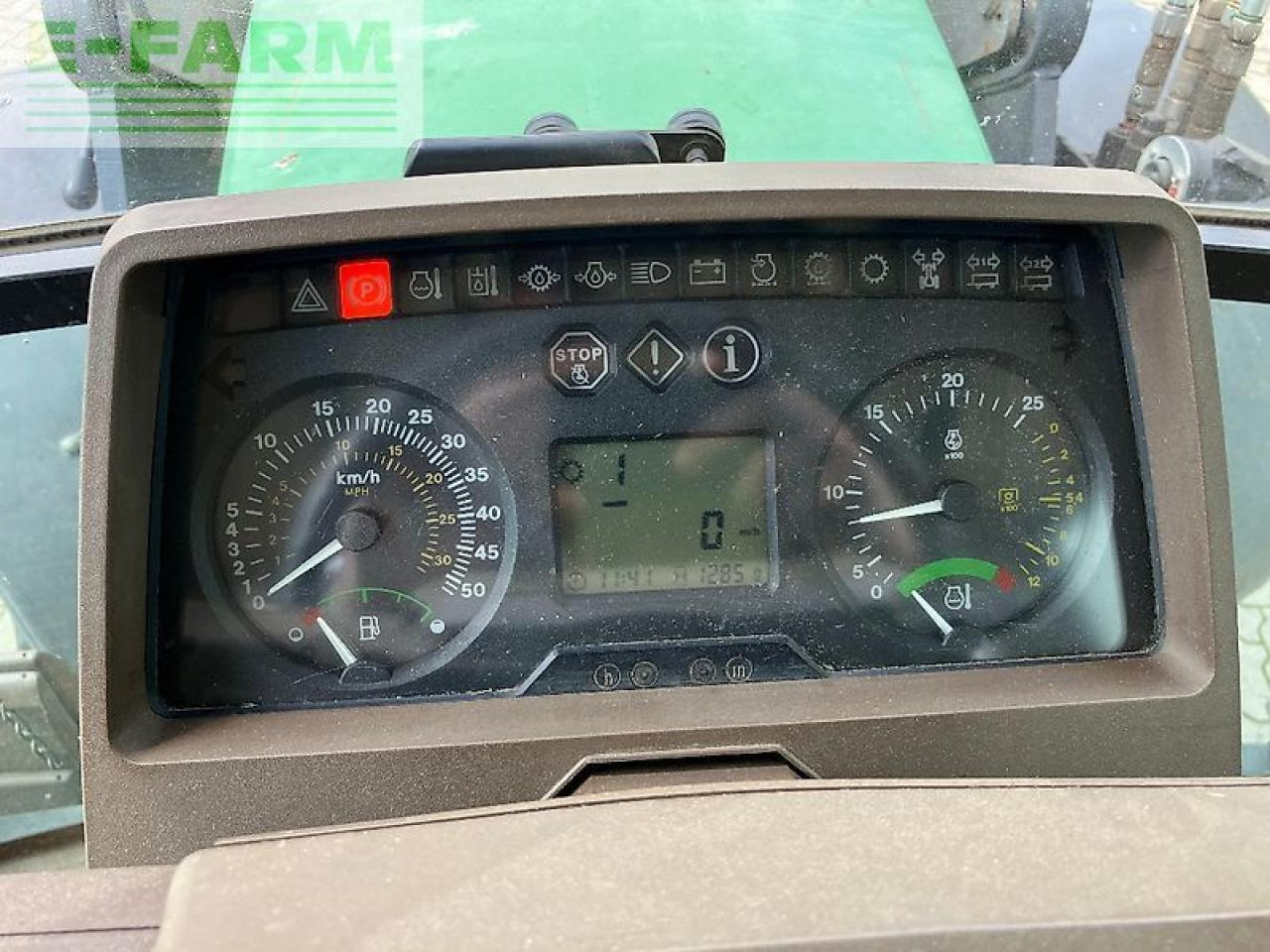 Traktor John Deere 6810: obrázek 6