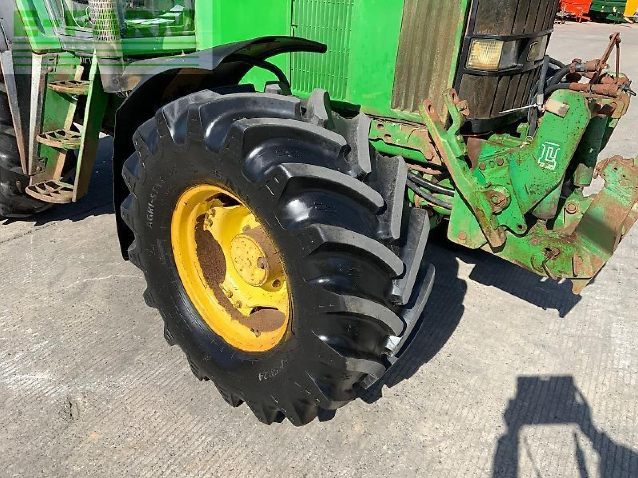 Traktor John Deere 6810 tractor (st23891): obrázek 11