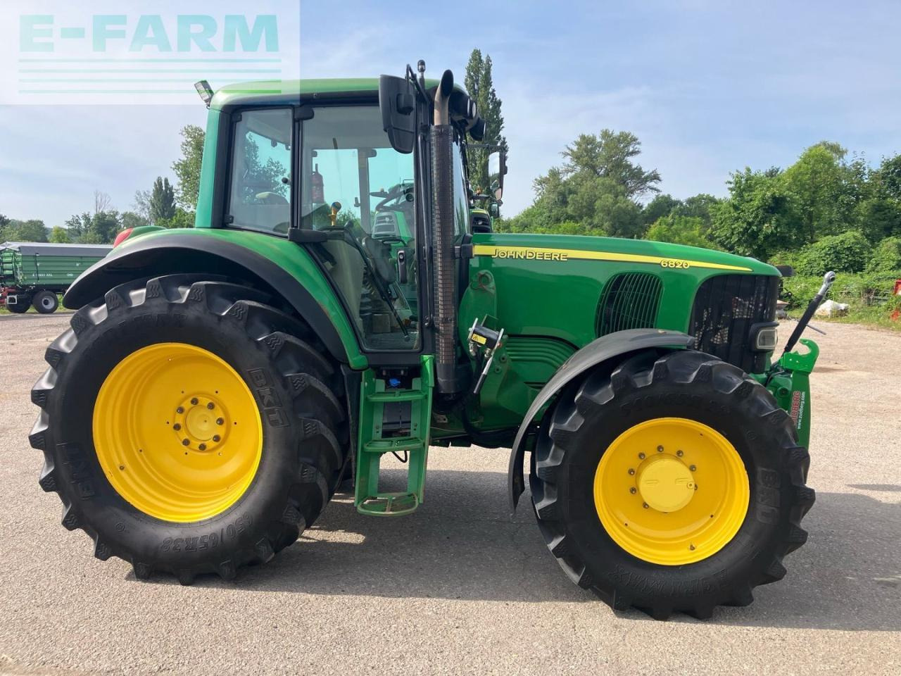 John Deere 6820 Premium - Traktor: obrázek 5 John Deere 6820 Premium - Traktor: obrázek 5