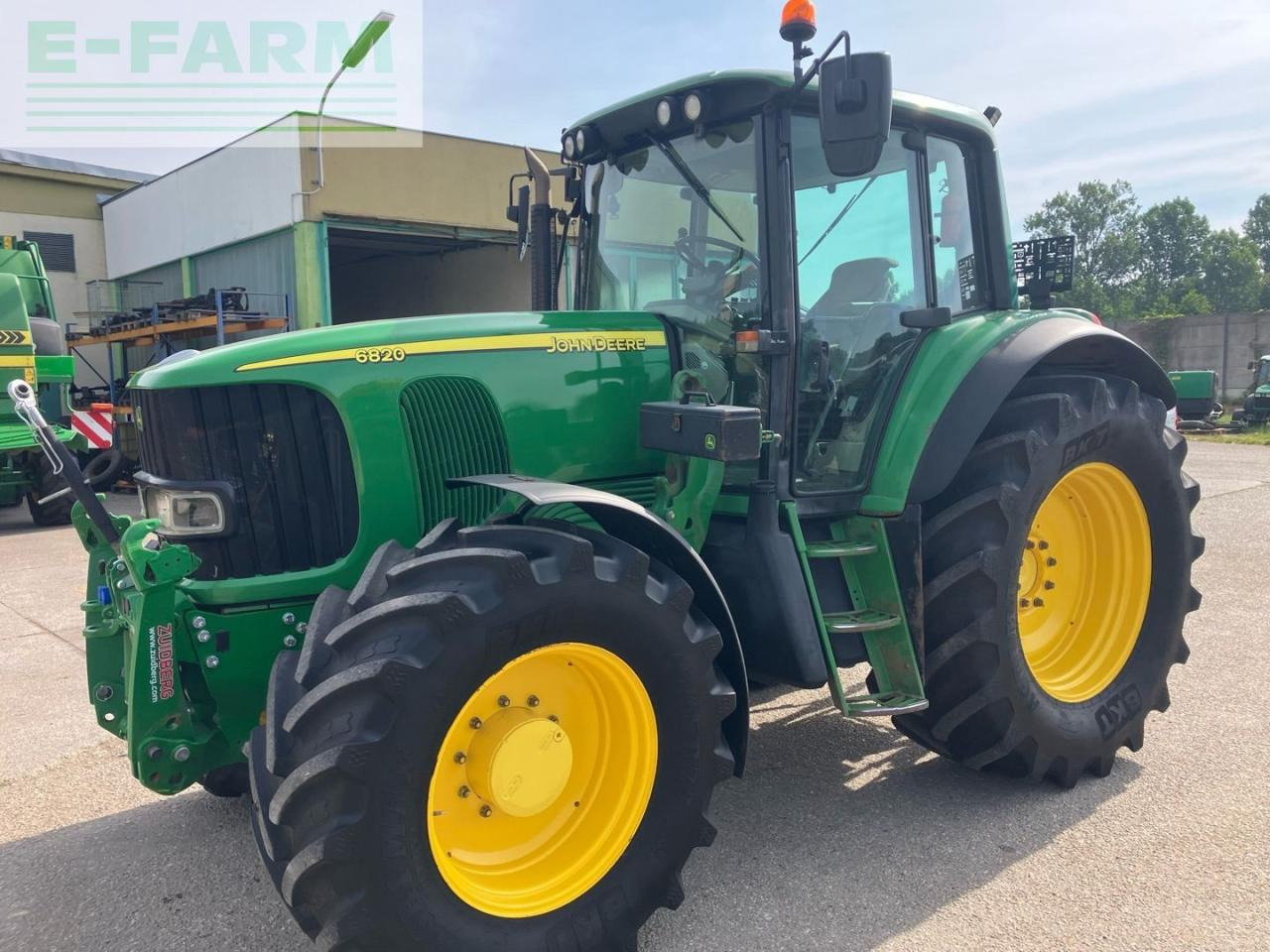 John Deere 6820 Premium - Traktor: obrázek 1 John Deere 6820 Premium - Traktor: obrázek 1