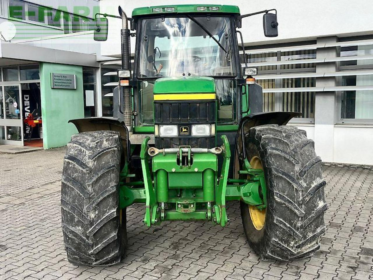 John Deere 6910s - Traktor: obrázek 2 John Deere 6910s - Traktor: obrázek 2
