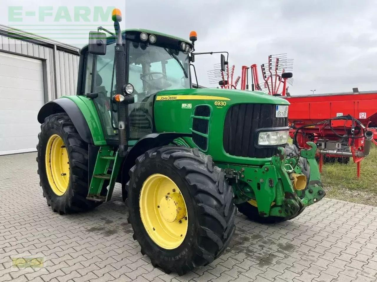 John Deere 6930 premium - Traktor: obrázek 4 John Deere 6930 premium - Traktor: obrázek 4